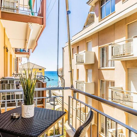 'Nature Home' 30Mt Sea -Central Station -Netflix Pietra Ligure Zewnętrze zdjęcie